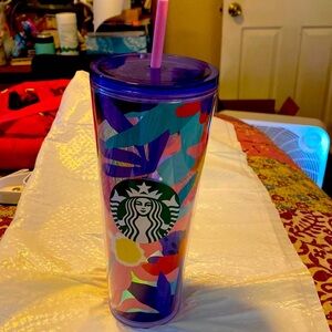 Starbucks pretty spring flowers tumbler in excellent used condition. H109